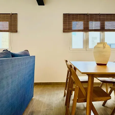 Canaryislandshost L Girasol *